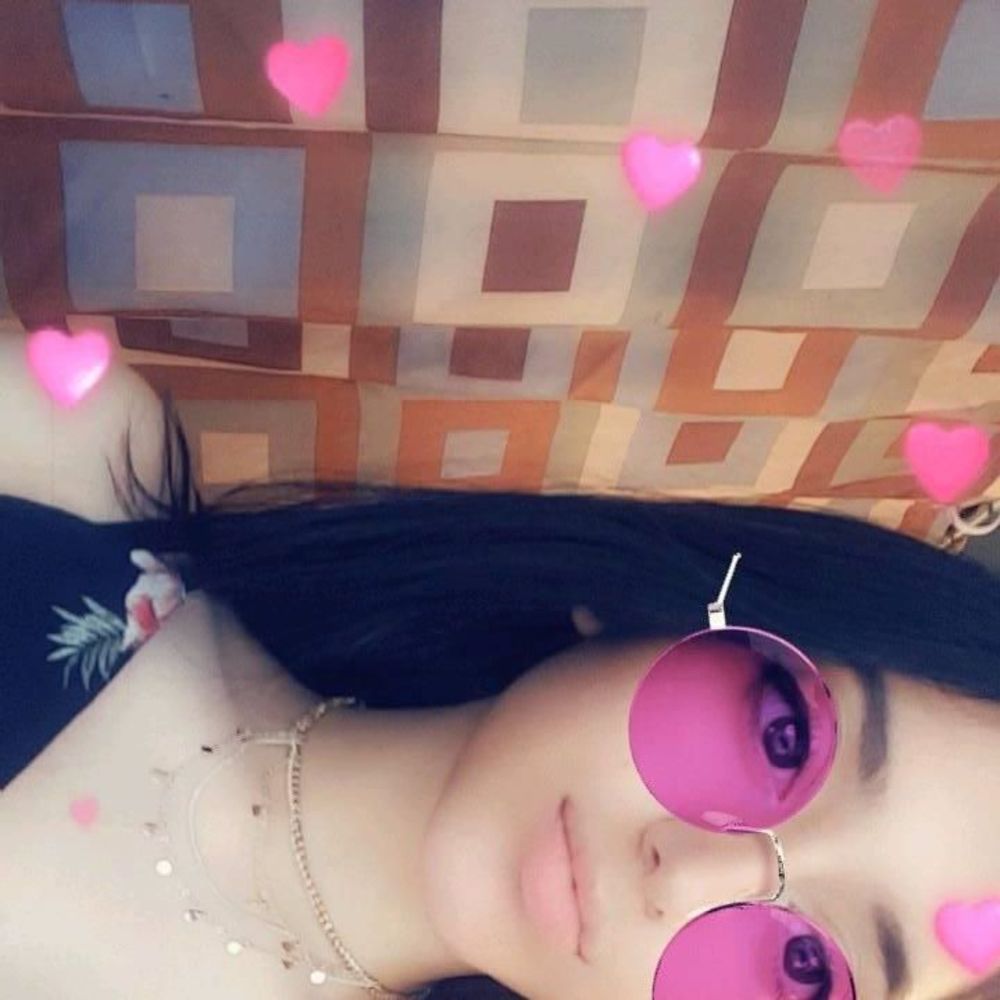 Meet your Posher, Yenny